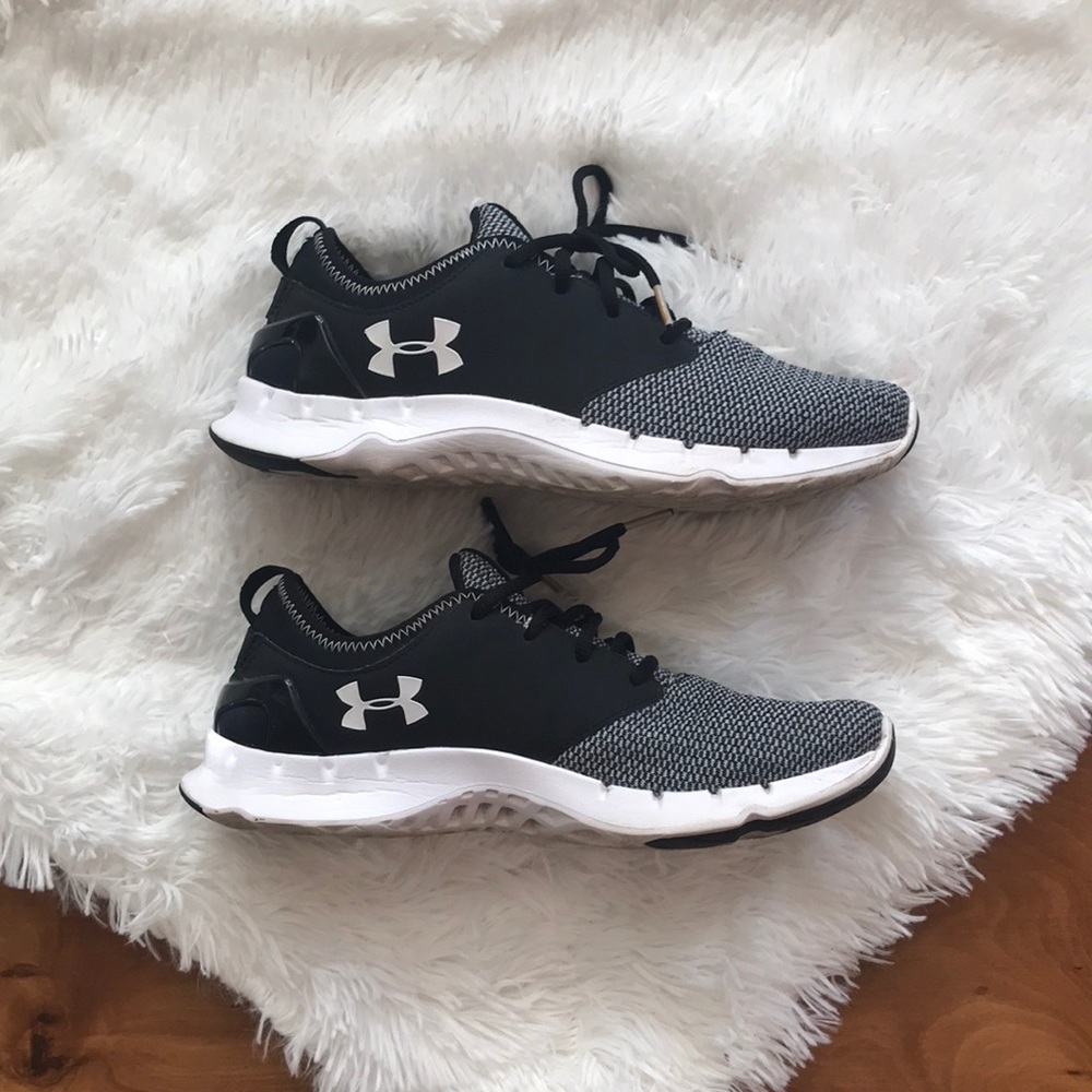 Under Armour Running Sneakers Size 9.5